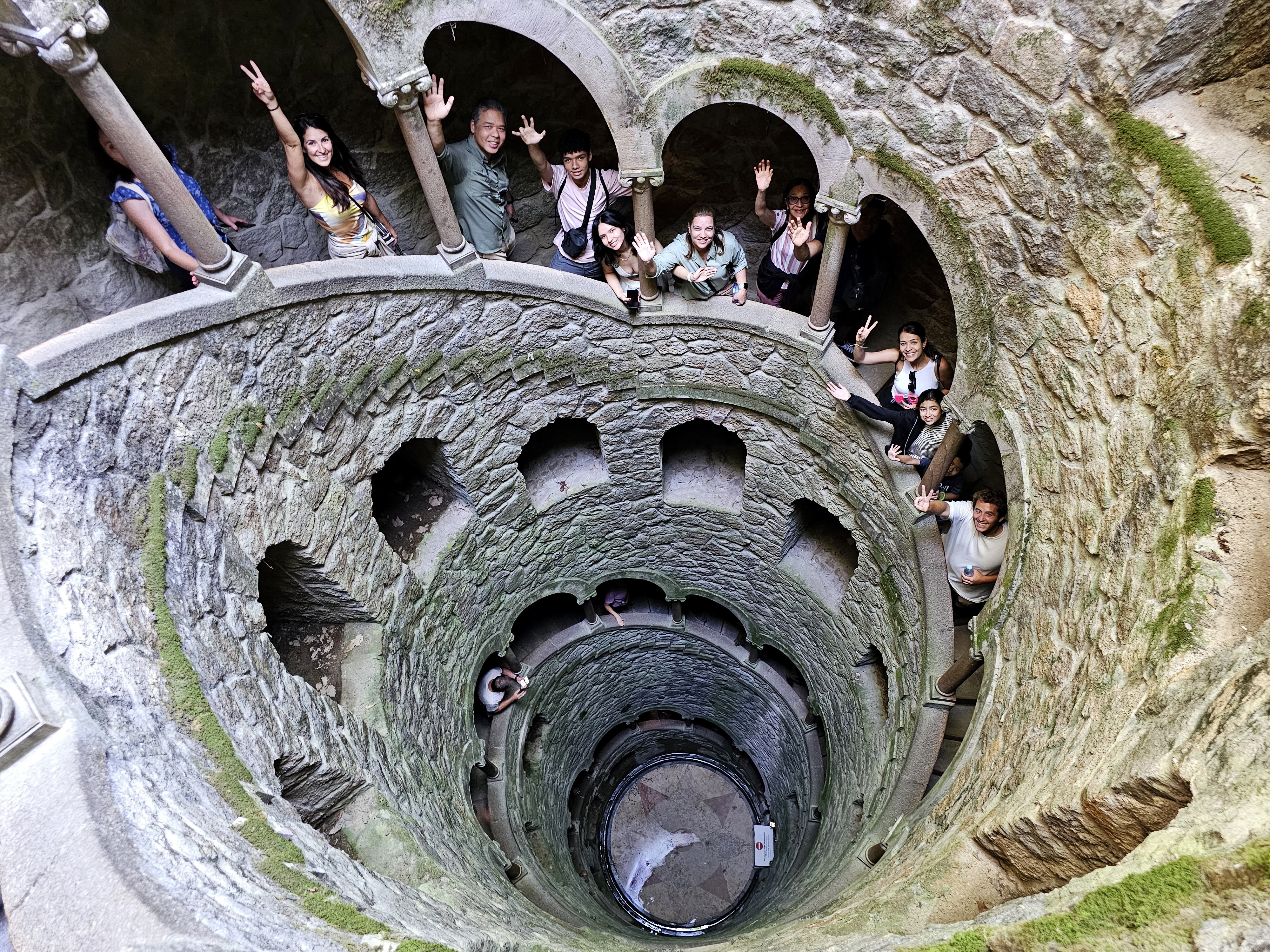 Shared Guided Half-Day Tour to Sintra, Pena Palace & Regaleira